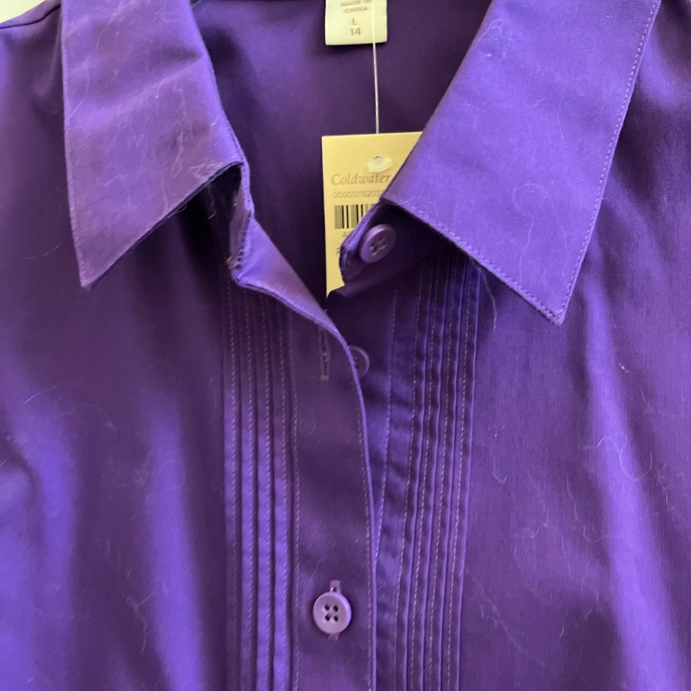 Women’s button down top